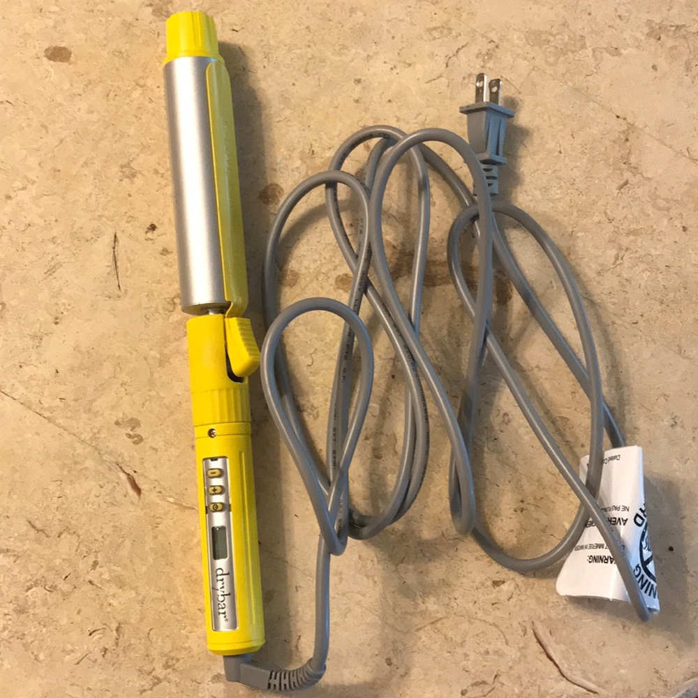 DryBar 3-Day Bender 1.25” Digital Curling Iron